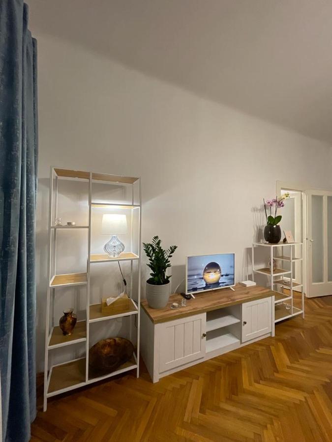 Cityviews Apartment Cluj エクステリア 写真